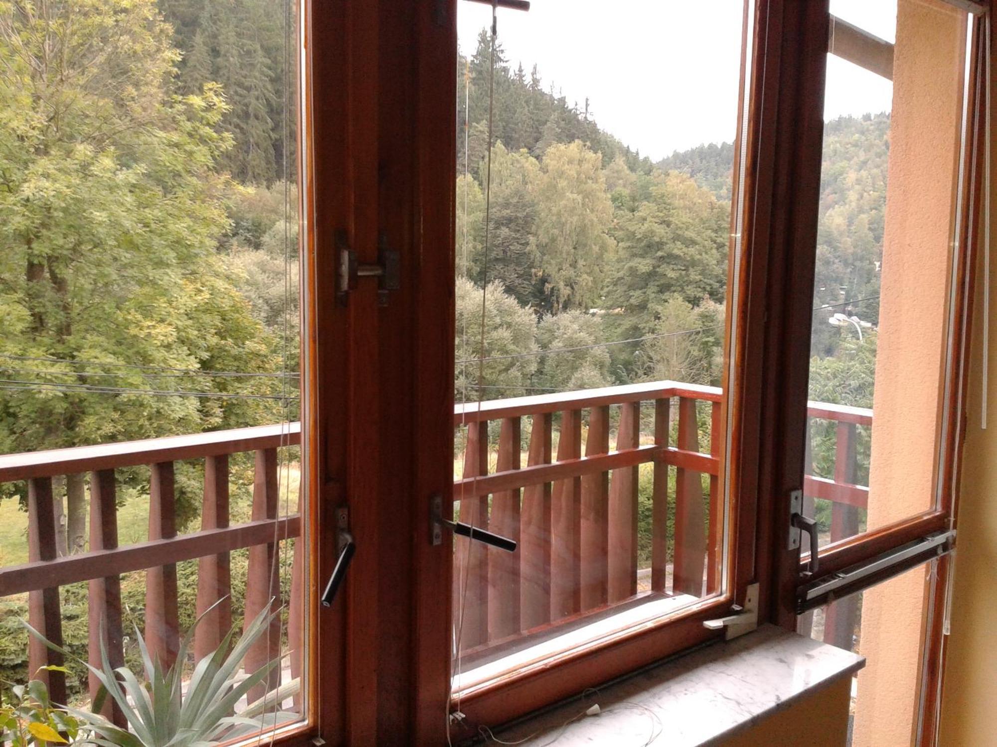Penzion Havaj Karlovy Vary Cameră foto